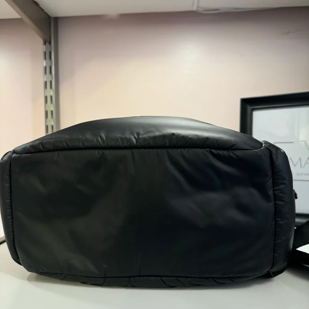 SOLD// HUNTER ORIGINAL PUFFER  Backpack - Picture 8 of 10